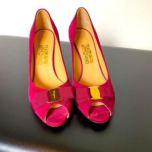 Salvatore Ferragamo pumps